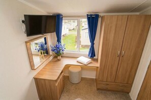 Interior - 3BR Premium Caravan | Near Edinburgh |Parking|WiFi (Port Seton)
