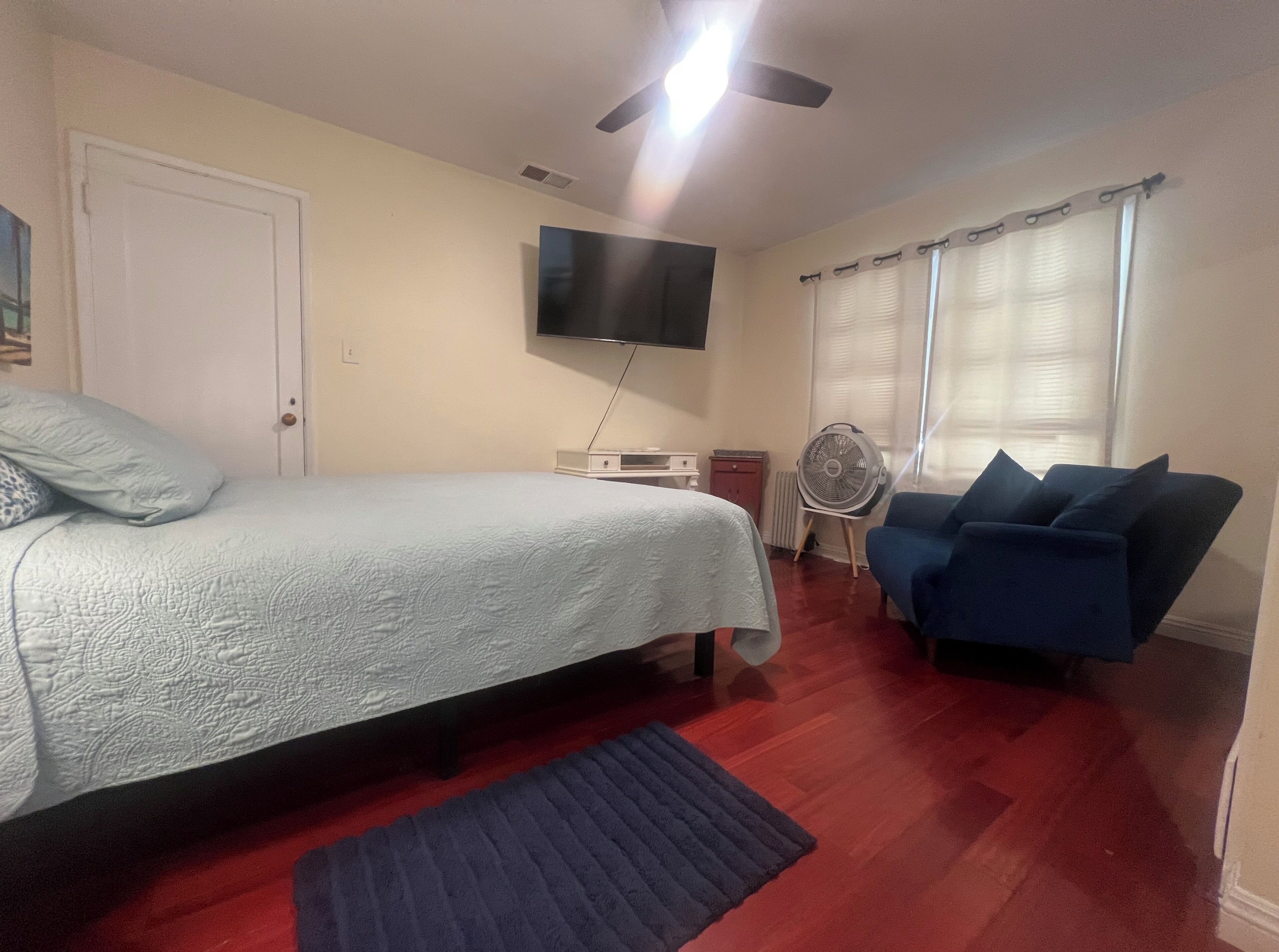 1 bedroom, iron/ironing board, WiFi, bed sheets