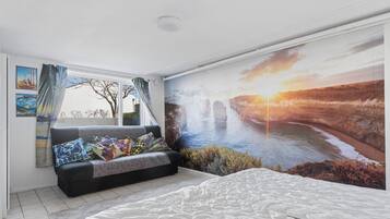 4 bedrooms, free WiFi