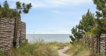 Family-friendly beachside holiday home