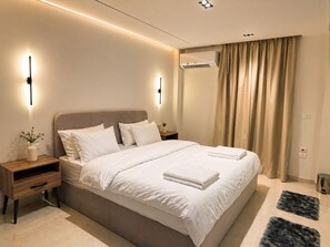 2 chambres, fer et planche à repasser, Wi-Fi gratuit, draps fournis