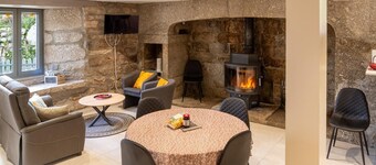 La Maison de Castanet between Aubrac and Margeride