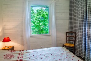 2 bedrooms, iron/ironing board, travel cot, free WiFi - La Source du Cellier 4/6 persons (SAINT-JEAN-LA-FOUILLOUSE)