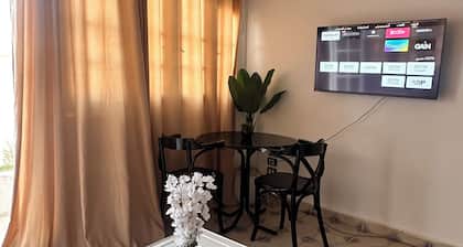 2-bedroom apartment in cool South Sinai Governorate with AC