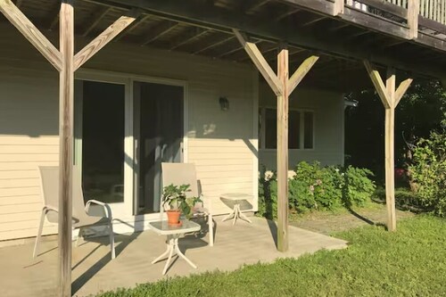 Pond's Edge-Acadia, Entire guest suite in Tremont, Maine