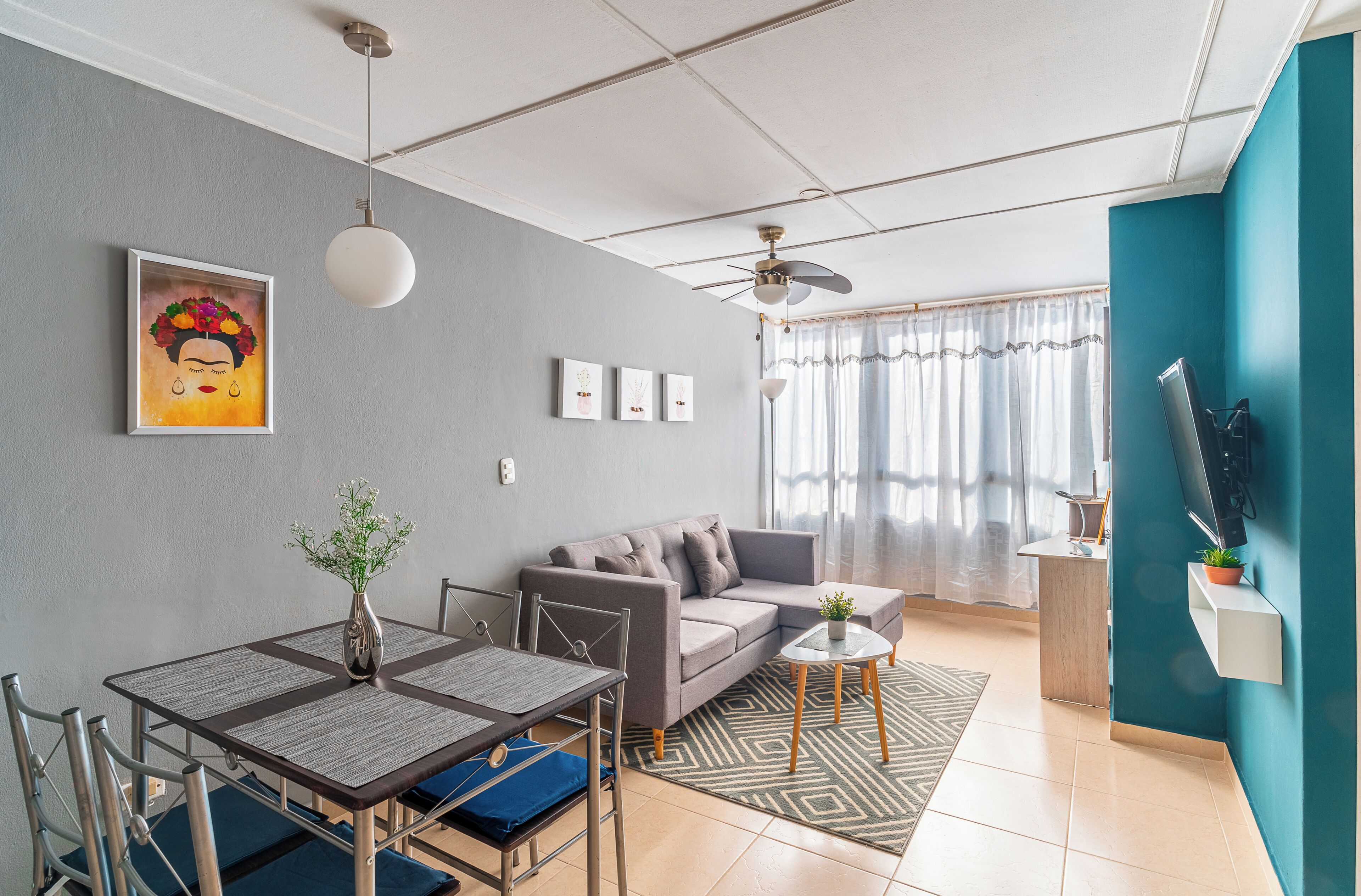 Apartment, 2 Bedrooms, City View | Living area