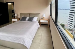 Iron/ironing board, WiFi, bed sheets - Cozy apartment in the heart of Guayaquil (Guayaquil)