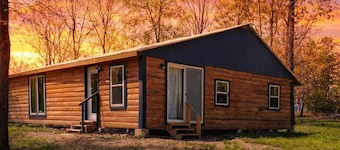 Uncle Art's Cabin