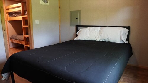 Family-Friendly Lake Cabin | Pool Access & Scenic Outdoor Grounds