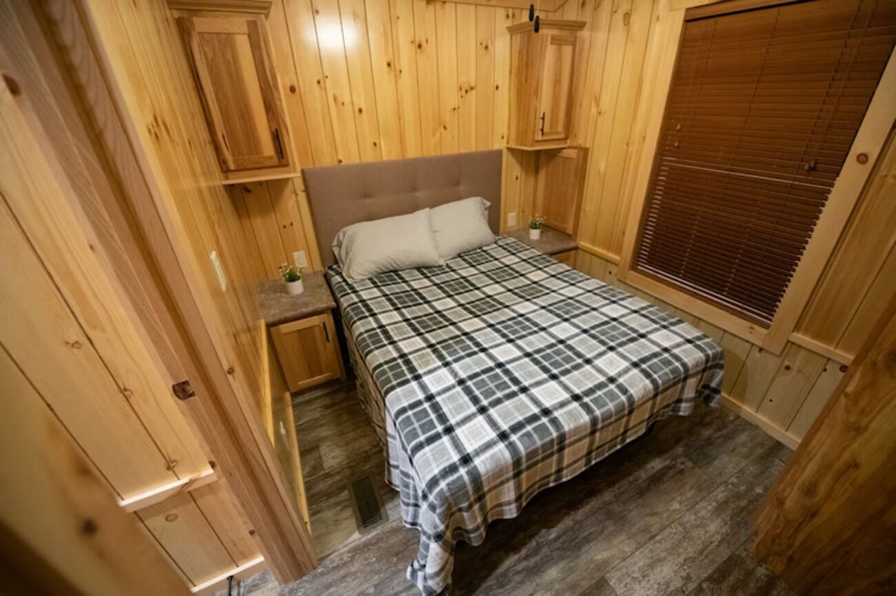 4 bedrooms, free WiFi, bed sheets