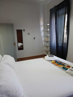 2 bedrooms, iron/ironing board, free WiFi, bed sheets - Casa di Gio' - Two Bedroom Apartment, Sleeps 5 (Arenzano)