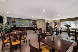 Dining - Sleep Inn Manchester Airport (Londonderry)