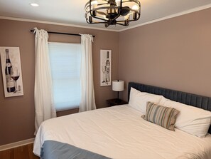 1 habitación, escritorio, wifi y ropa de cama 