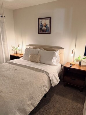 Room - New & Modern Near Airport & Downtown<br> #210 (Atlanta)