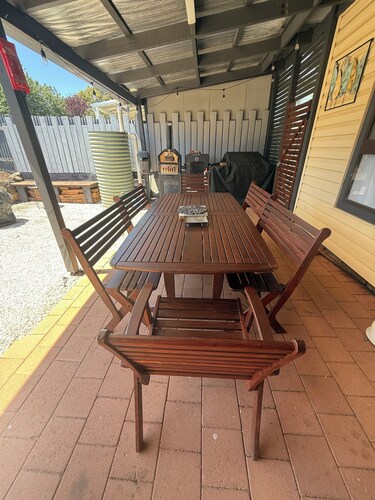 Chillin Adaminaby 
FSC 4 bedroom home in the heart of Adaminaby
Pet friendly