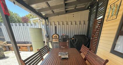 Chillin Adaminaby
FSC 4 bedroom home in the heart of Adaminaby
Pet friendly