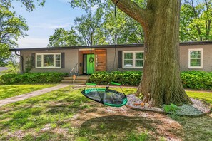 Exterior - The Eby Family Lodge Overland Park KS (Overland Park)