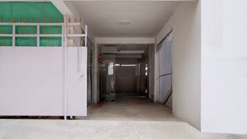 House | Reception