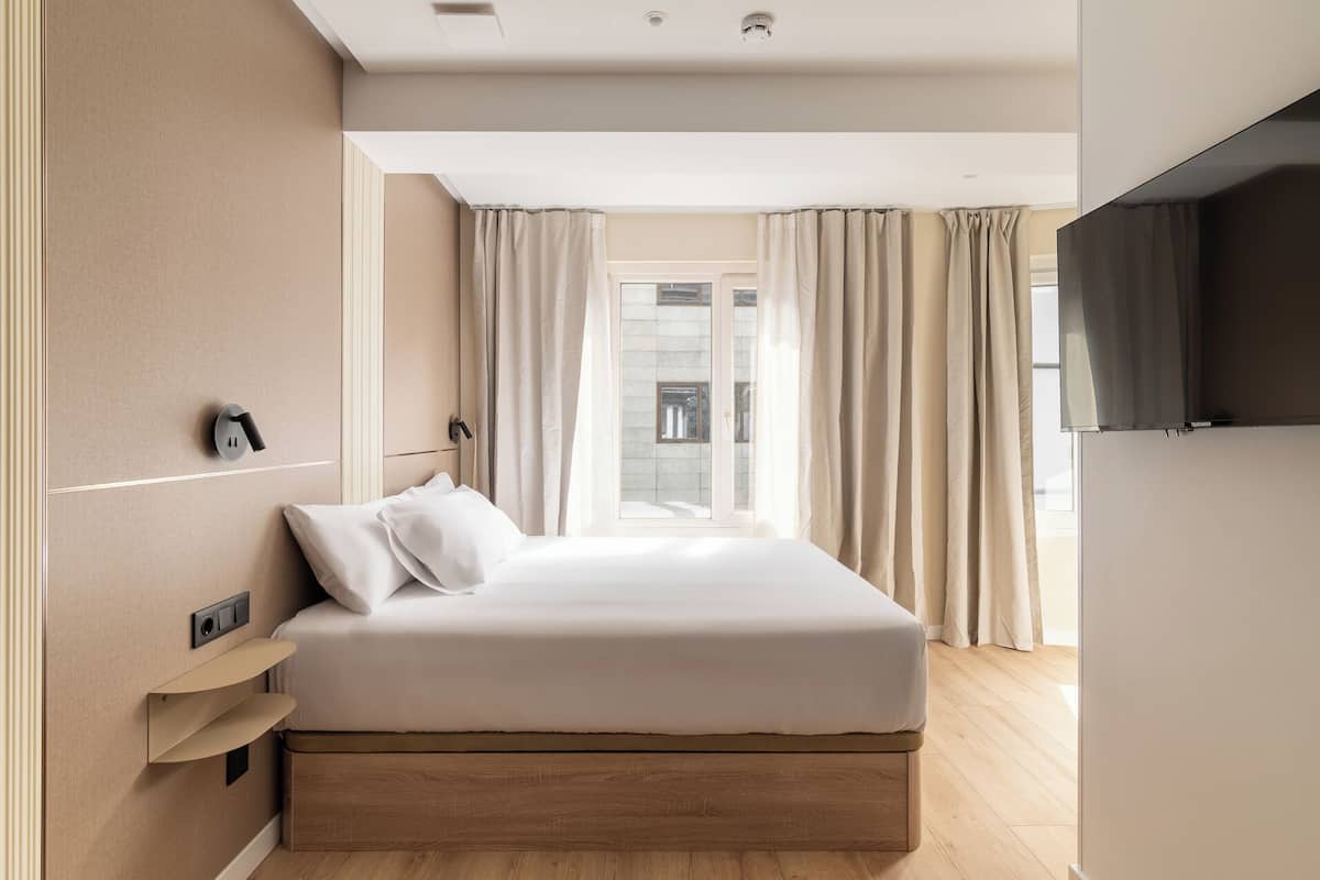 Kahden hengen standard-huone, kaupunkinäköala