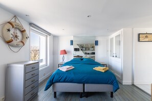Bed sheets - The Lieutenance - Vue sur le Vieux Bassin (Honfleur)