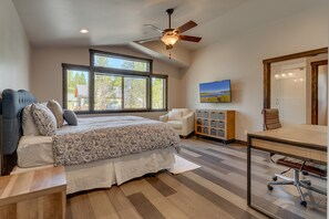 Desk, iron/ironing board, travel cot, free WiFi - Modern 4BR Lake Tahoe Home w/ Foosball | Fireplace | Grill | Loft & Views: Arrowhead Haven (South Lake Tahoe)