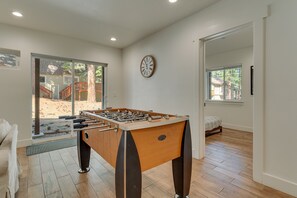 Spielezimmer