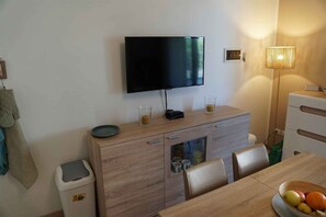 Dining - Holiday apartment with pool (Lazise)