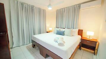 House, Multiple Bedrooms, Private Pool | 9 bedrooms
