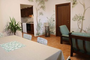 Dining - Holiday apartment with pool and tennis (Lazise)