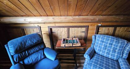 Spaulding Lake Cottage: 4-acre lakefront retreat in Northern Maine