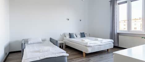 1 bedroom, iron/ironing board, WiFi, bed sheets