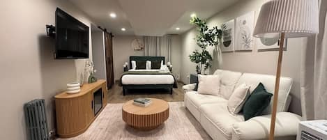 1 bedroom, iron/ironing board, travel crib, free WiFi