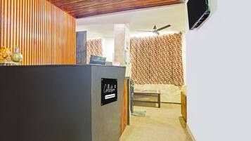 House | Reception