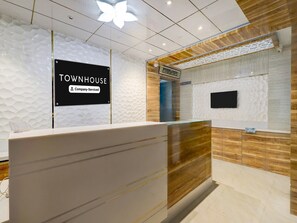 House | Reception