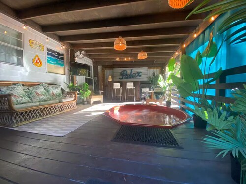 Walkable East Austin Home with Hot Tub