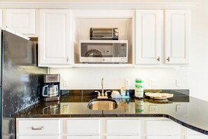 Microwave, coffee/tea maker, toaster, cookware/dishes/utensils - Top-Floor Condo w/ GULF VIEWS! Easy Walk to Beach! (Seacrest)