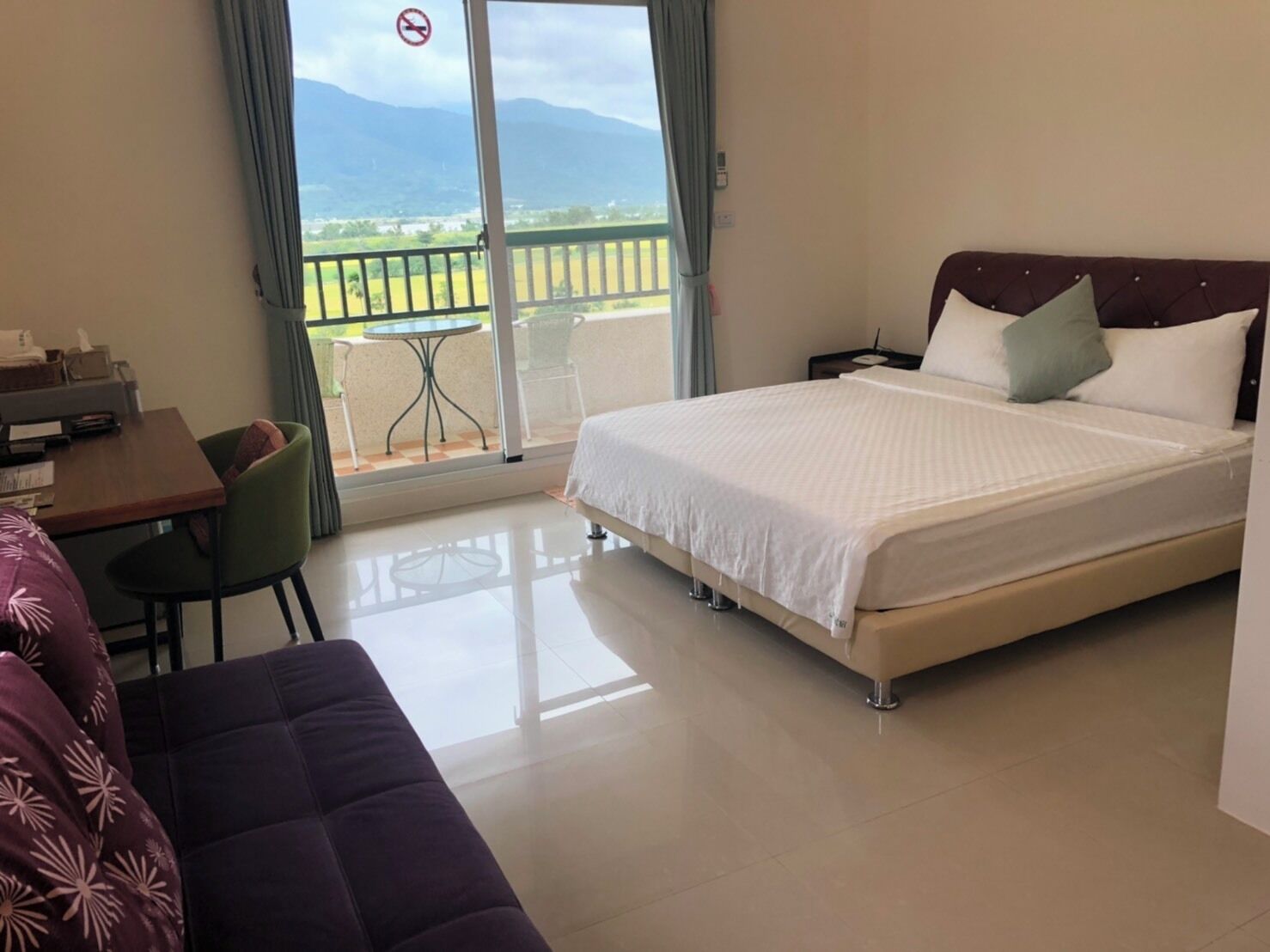 Habitación Deluxe doble, balcón, vistas a la montaña