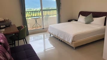 Habitación Deluxe doble, balcón, vistas a la montaña