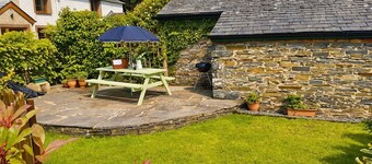 Spring Garden Cottage, Grizebeck ideal for exploring Southern Lakes and Morecambe Bay
