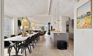 Dining - Nice home in Otterup with sauna (Otterup)