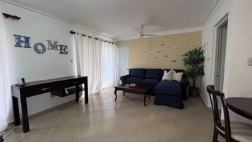 Kondominium, 1 kamar tidur, patio | Area keluarga