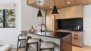 Interior - Riverstone Retreat by Avantstay Shared Hot Tub + Mountain Views Walk to Gondola + San Miguel River Trail (Telluride)