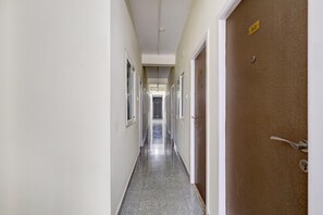 Interior - Collection O Mappedu Chennai (Thiruvallur)