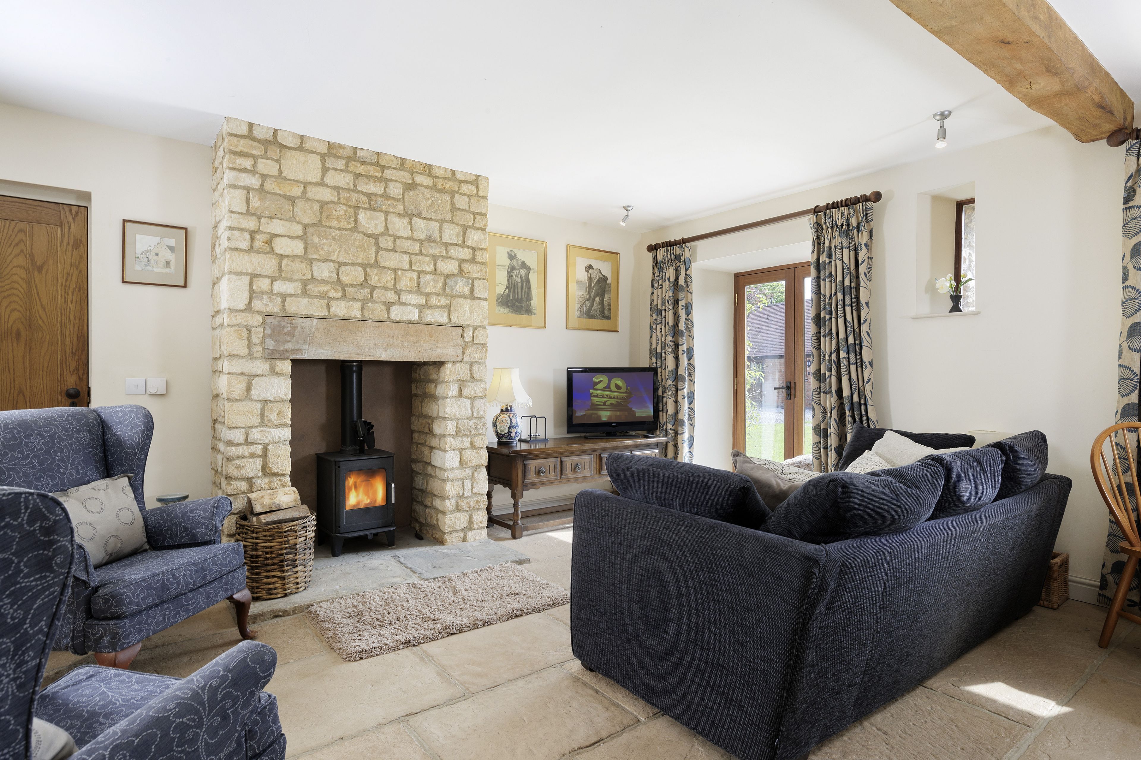 Norton Subedge Barn -  Mickleton, Chipping Campden Sleeps 6 Guests - 百老匯