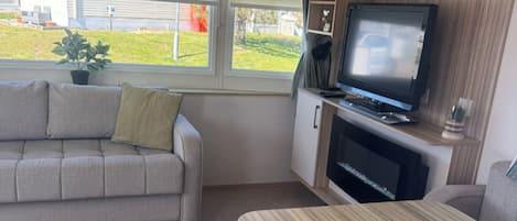 TV