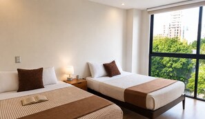 2 bedrooms, WiFi, bed sheets, wheelchair access - Cama King · rooftop bar · Country Club Guadalajara · limpieza diaria (guadalajara)
