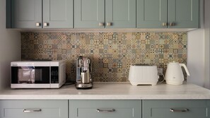Interior - Kingfisher Cottage - Country Cottage in Berry (Broughton Vale)