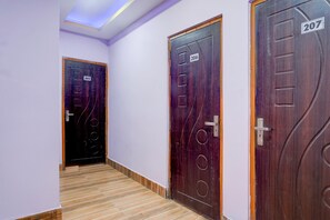 House | Interior - Super Hotel O Garchuk Market (Guwahati)