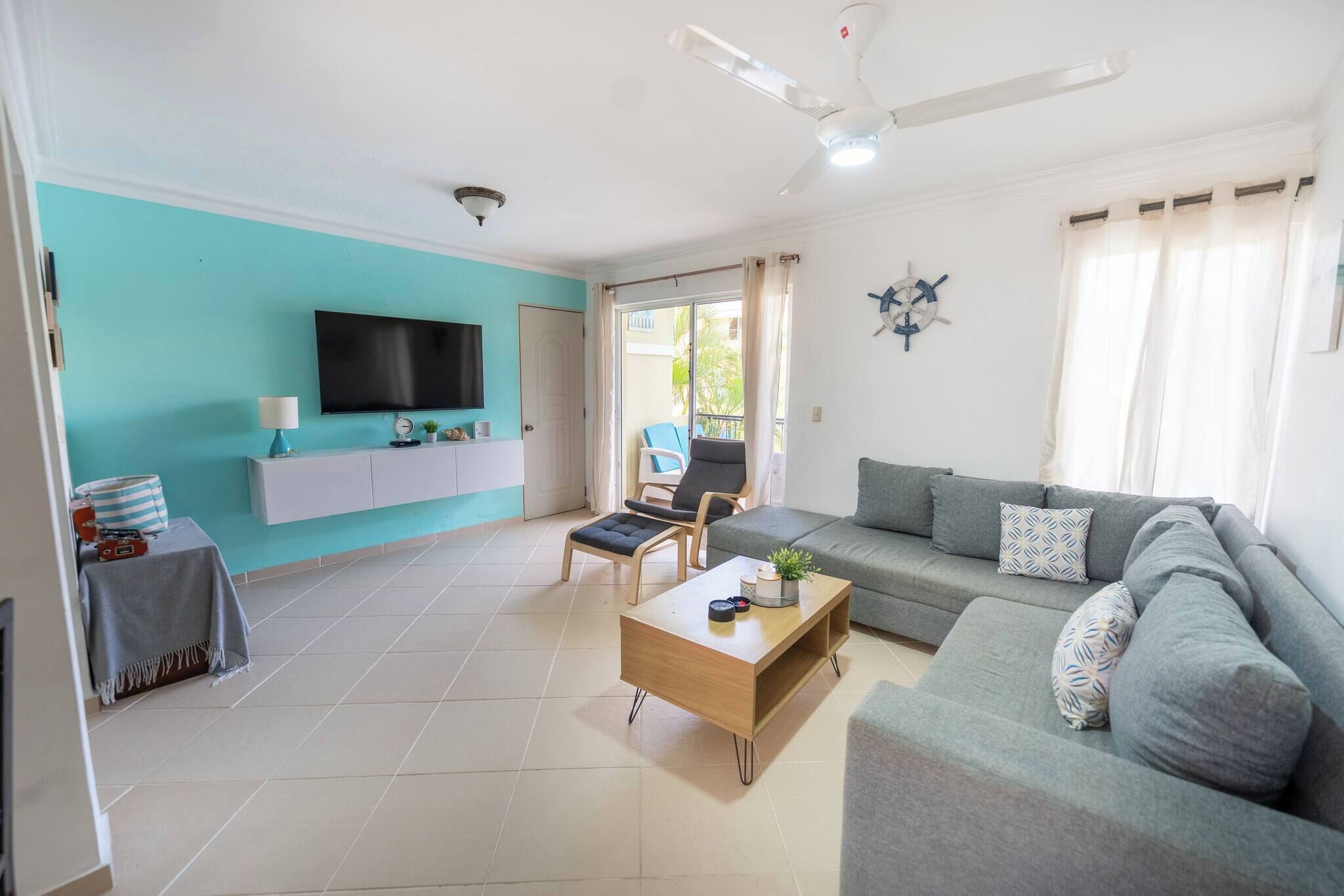 Condo, 1 Bedroom, Patio | Living room