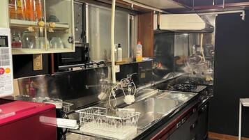 Microwave, oven, stovetop
